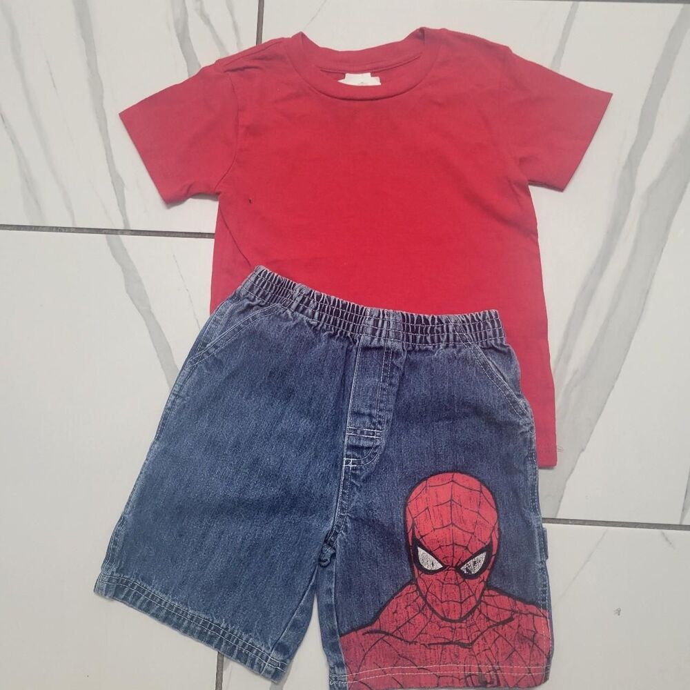 Marvel Red and Blue Bundles